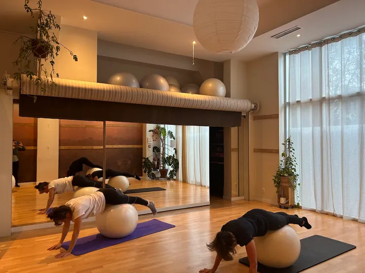 Pilates _ Flow by Coco — Pilates à Saint-Cyprien, Toulouse