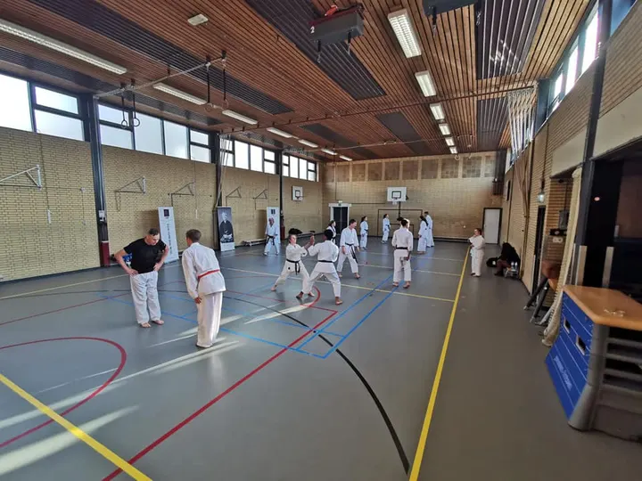 Karate Almelo — Vechtsport in Hofkamp, Almelo