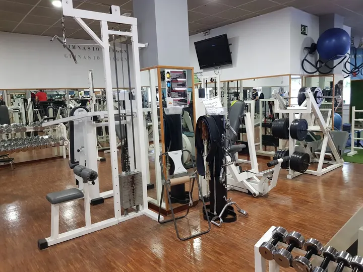 Club de Salud Gimnasio Imagen — estudio de fitness-studio en Centro - Sagrario, Granada — 3