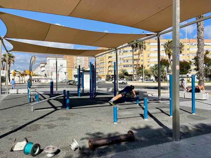 Parque de Calistenia — calisthenics-studio en Pacífico, Málaga — 3