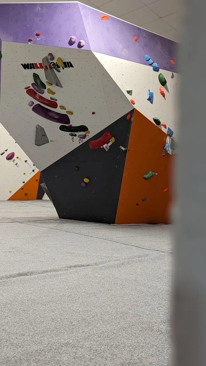 Pekabloc — escalade-studio à Est, Blois — 3