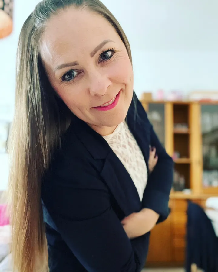 HOME CARE - Schmerztherapie, Alltagsbegleitung, YogaMindset Coaching — yoga-studio in Mannheim — 3