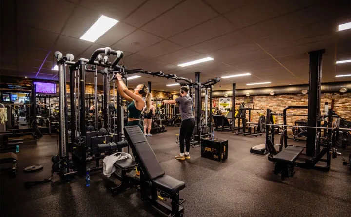 Sportcentrum Atlas B.V. — sportschool-studio in Munnikenveld, Volendam — 2