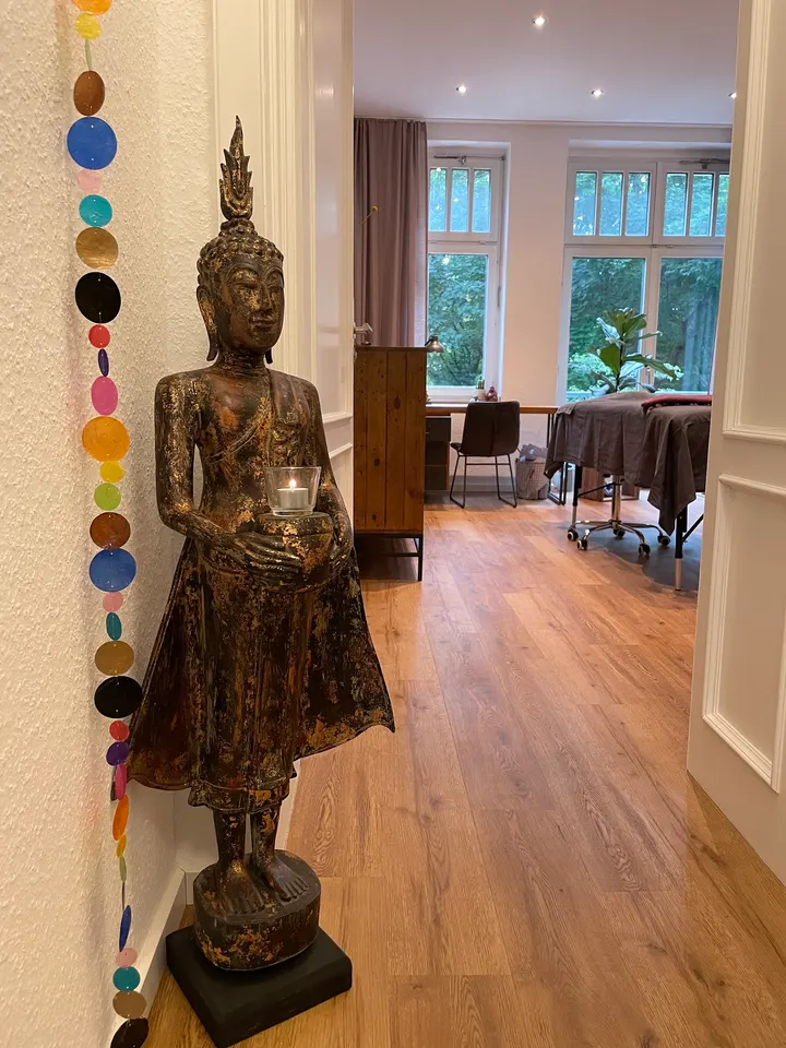 Nina Schaller frei-heil-sein — yoga-studio in Oberbilk, Düsseldorf — 3