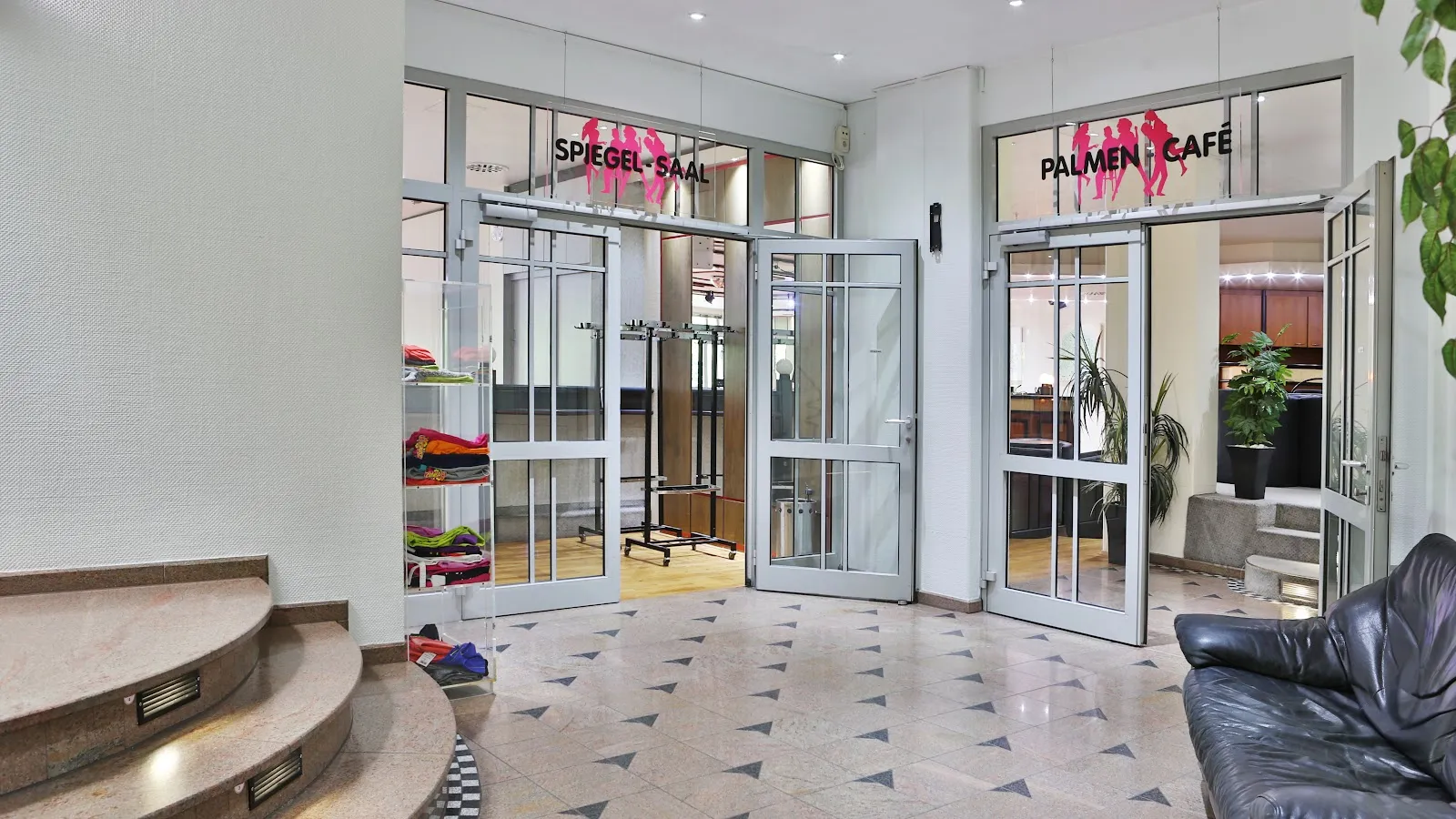 Tanzschulen Vollrath-Tönnies — tanz-studio in Innenstadt-West Östlicher Teil, Karlsruhe — 3