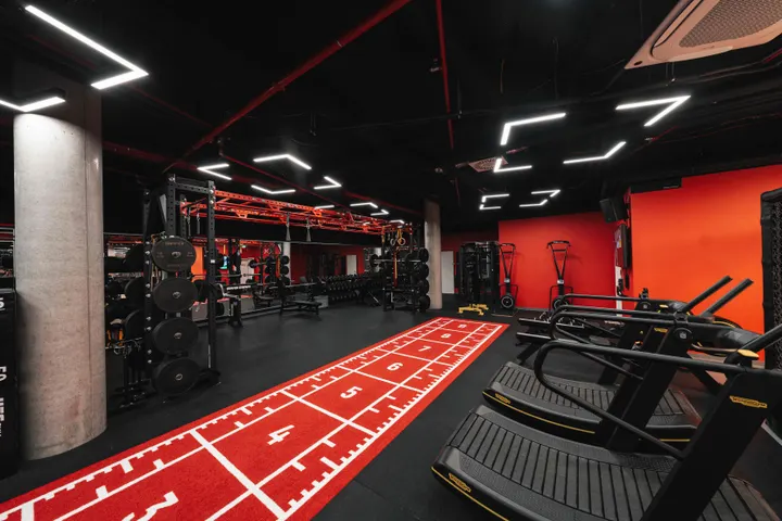 UFC GYM Ku'Damm 38 — Fitness Studio in Charlottenburg, Berlin