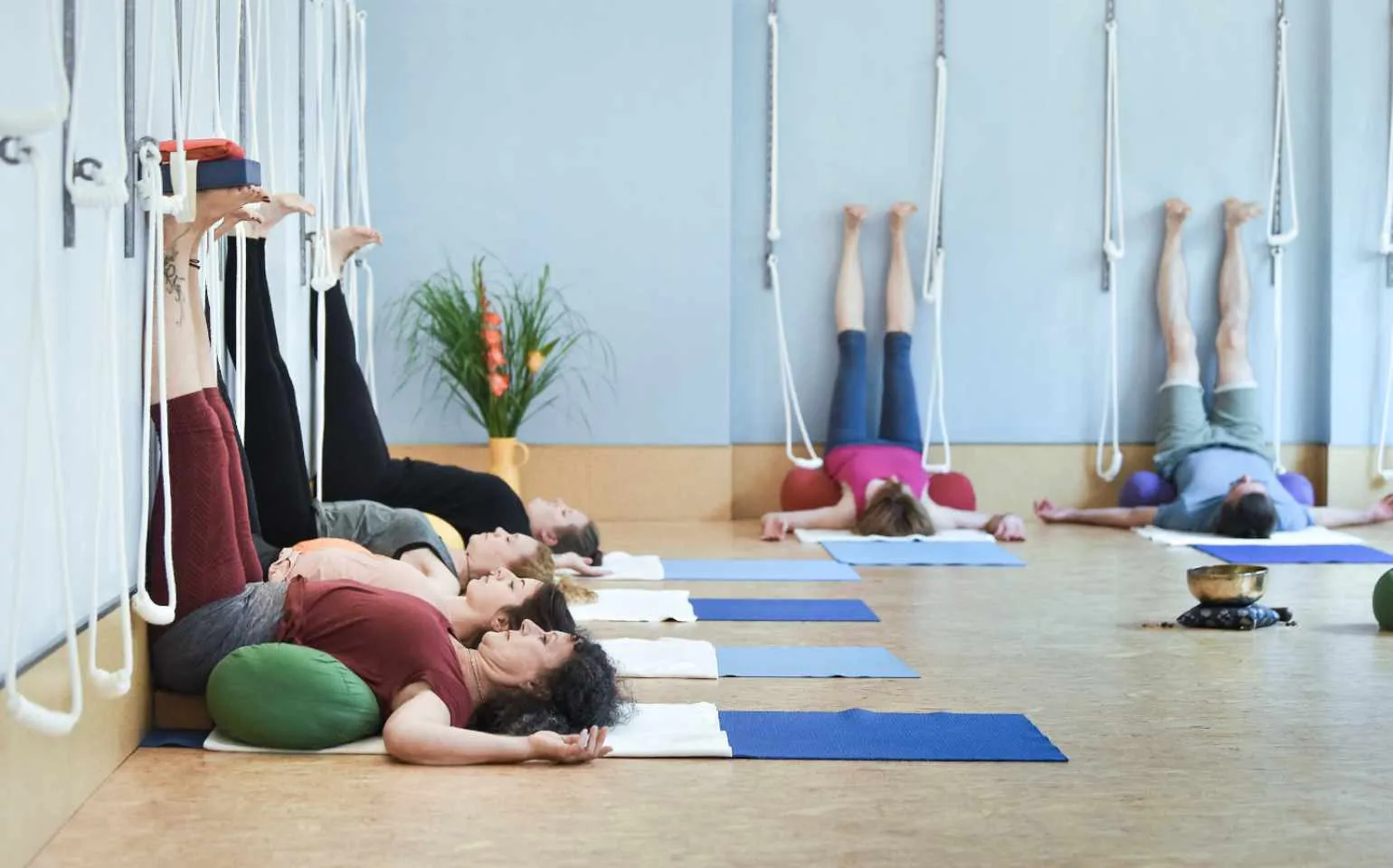 Anika Kopfüber @YOGA WEST – Iyengar Yoga Stuttgart — yoga-studio i Stuttgart — 3