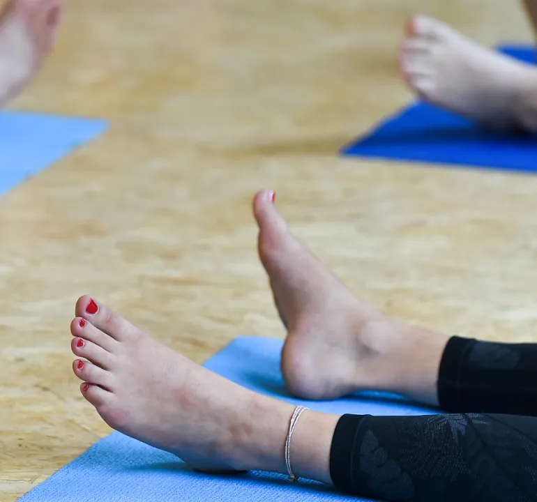 Anika Kopfüber @YOGA WEST – Iyengar Yoga Stuttgart — yoga-studio i Stuttgart — 5