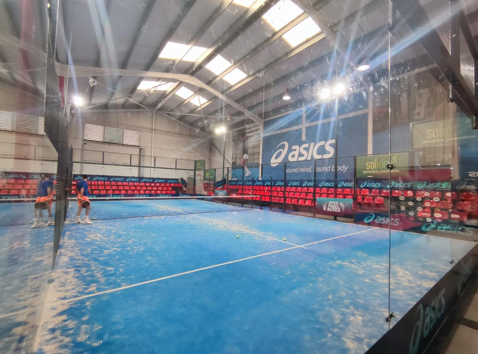 DiR Sant Cugat Pàdel Indoor — estudio de fitness-studio en Sant Cugat del Vallès — 3