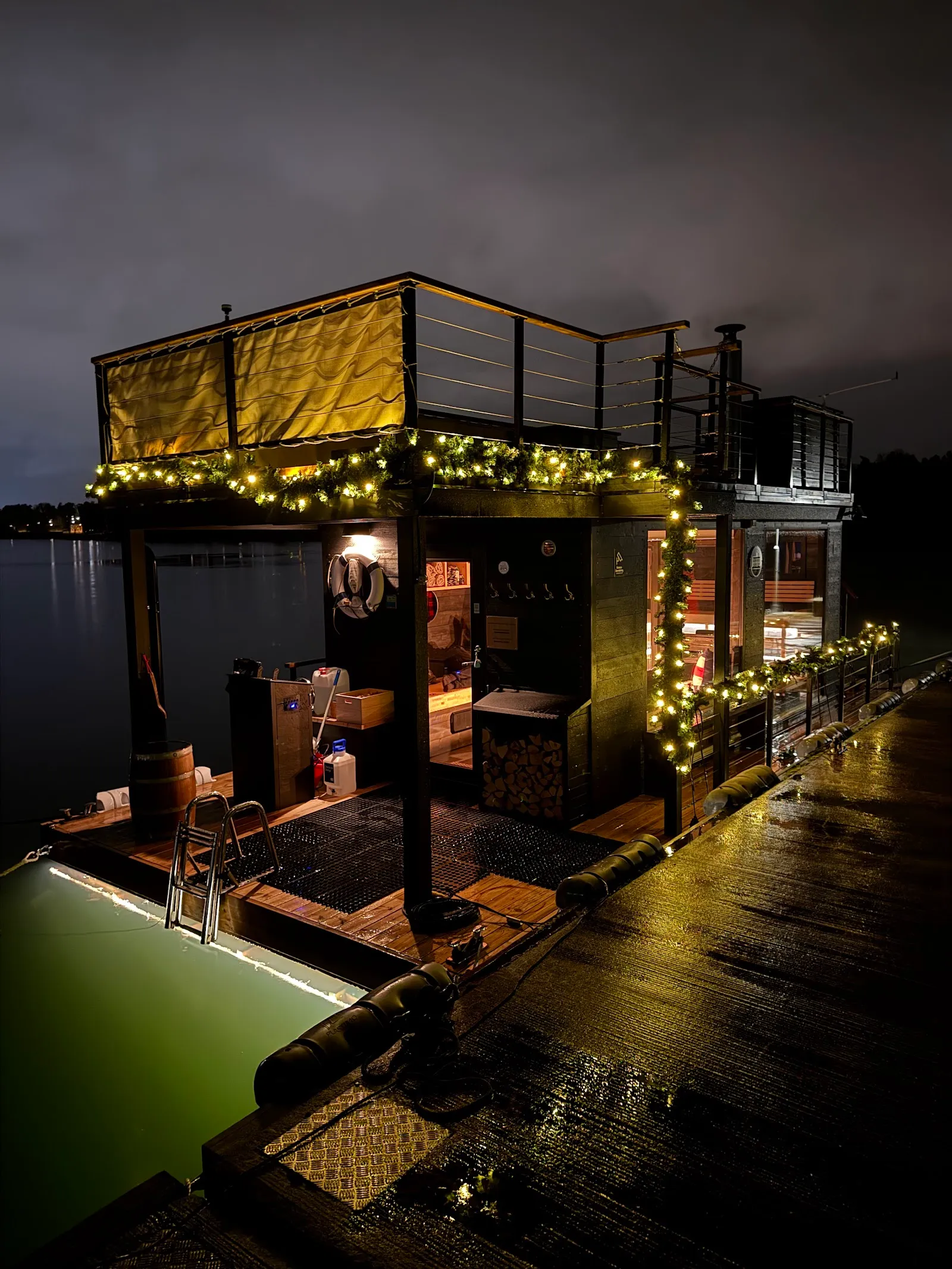 Bastuflotten Trälhavet — wellness-studio i Åkersberga — bild 4