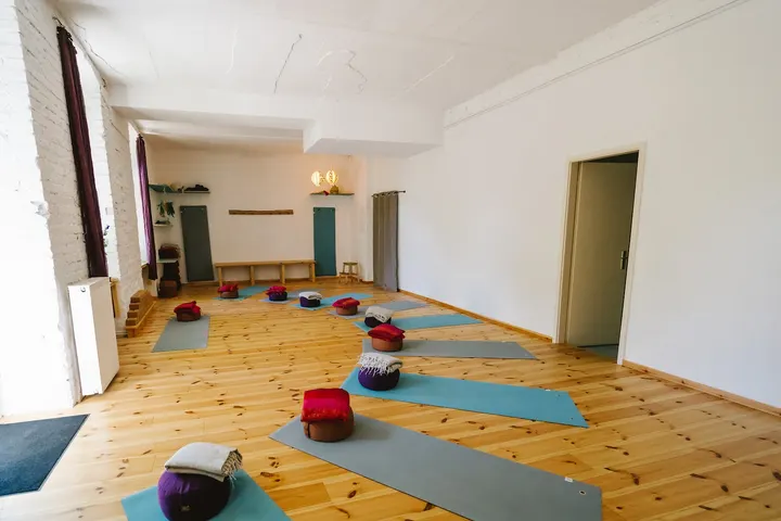 yumaYOGA @Studio Colibri Körperarbeit — yoga-studio in Neukölln, Berlin — 2
