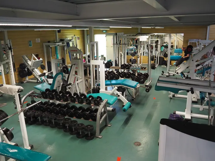 Club Athlétique SKF 4 Rue Henri Bergson — Salle de fitness à Les Poulardières, Saint-Cyr-sur-Loire