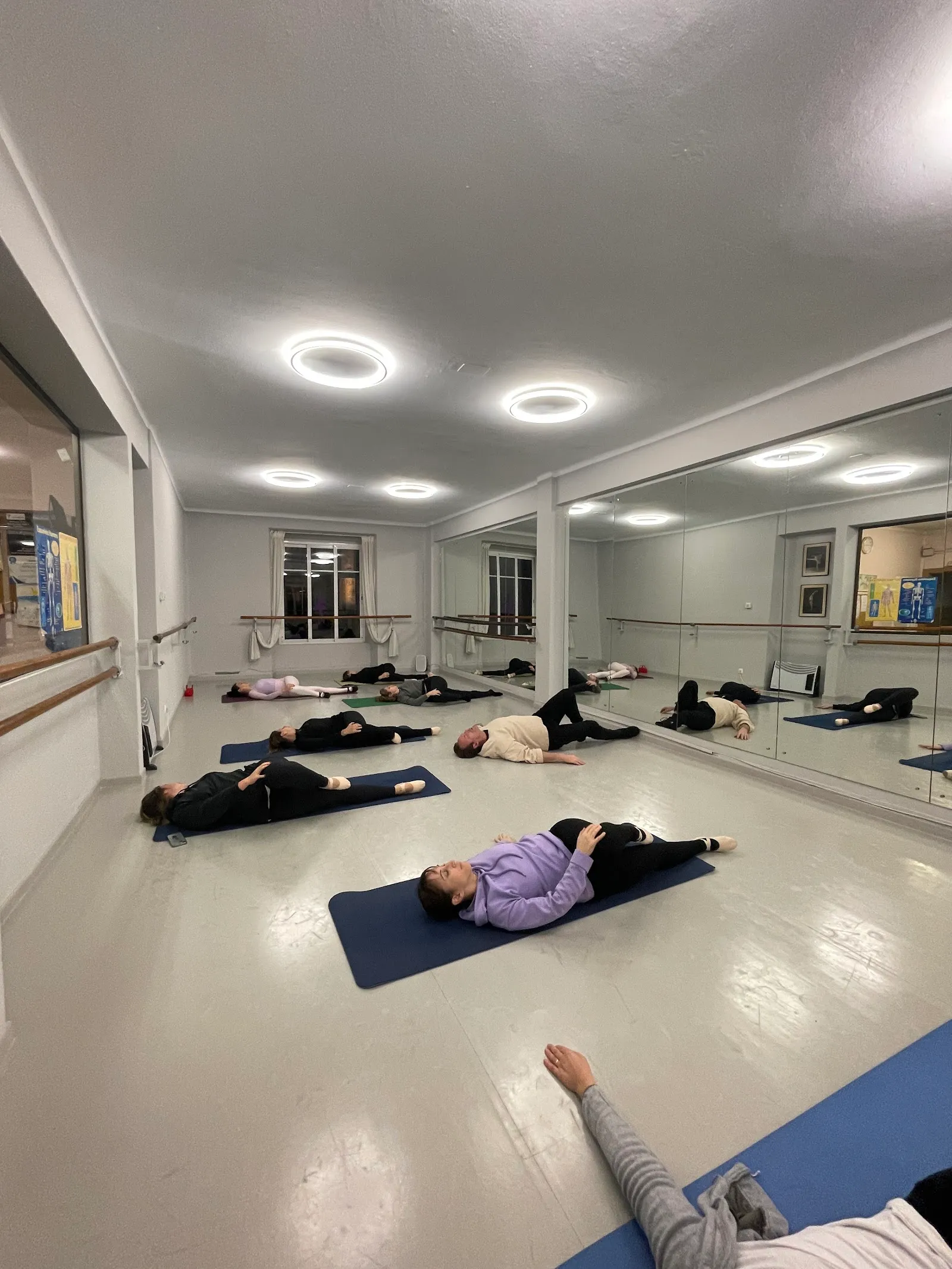 ESCUELA DE BALLET VAGANOVA — baile-studio en Pontevedra — 5