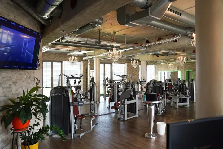 Fitlife Fitnessclubs Weilheim — Fitnessstudio in Weilheim i. OB