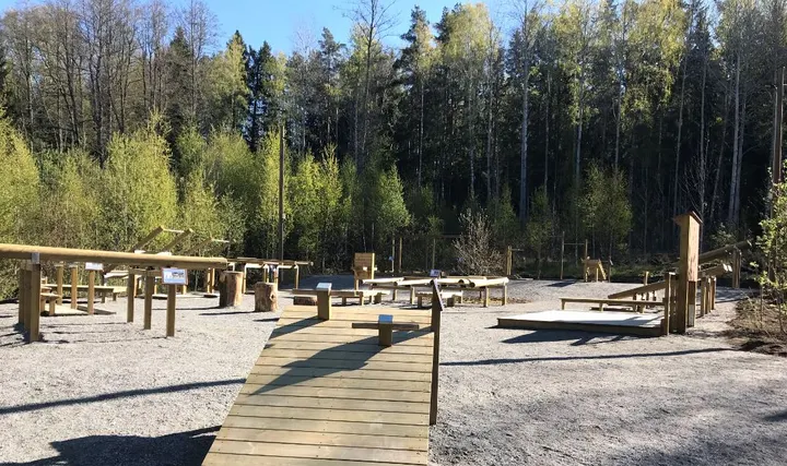 Fittja Äng outdoor gym — fitness studio in Norsborg, Stockholm — 3