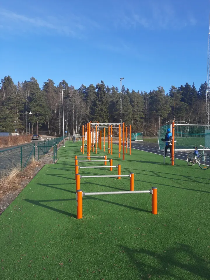 Fittja Äng outdoor gym — fitness studio in Stockholm — 3