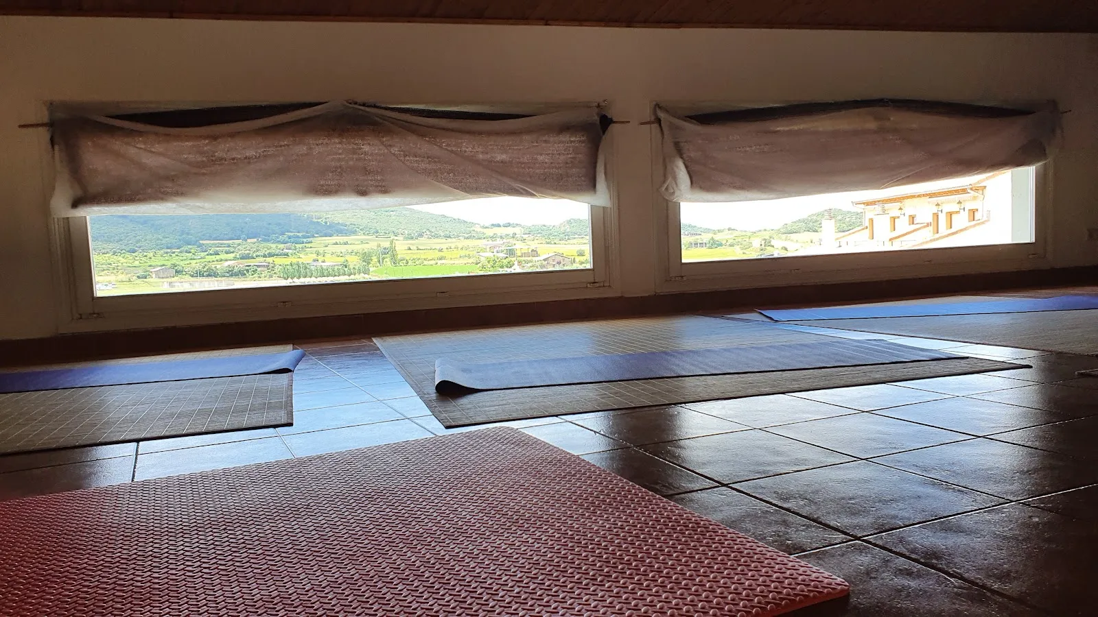 Yoga Pirineos — yoga-studio en Benabarre — 3