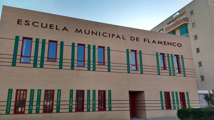 Escuela Municipal de Flamenco de Granada — baile-studio en Granada — 5