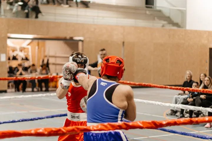 R.S.B.V. Erasmus Boxing — vechtsport-studio in Kralingen-Crooswijk, Rotterdam — 2