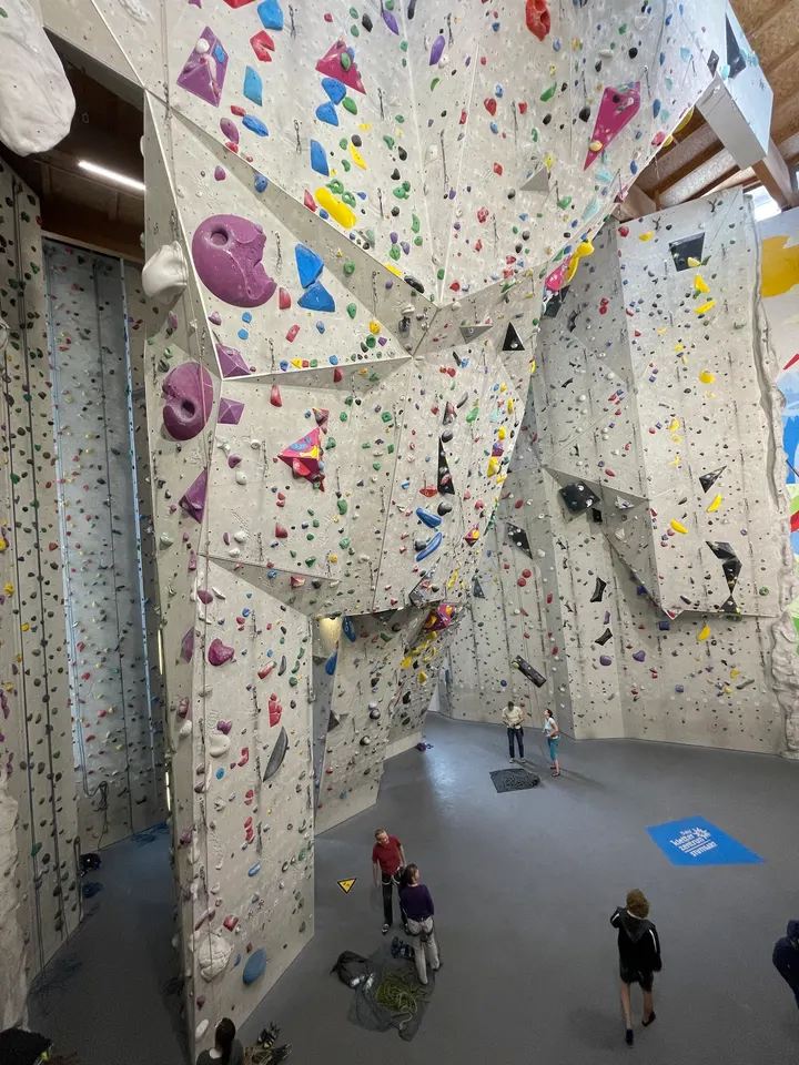 Kletterzentrum Stuttgart Friedrich-Strobel-Weg — klettern-studio in Waldau, Stuttgart — 3