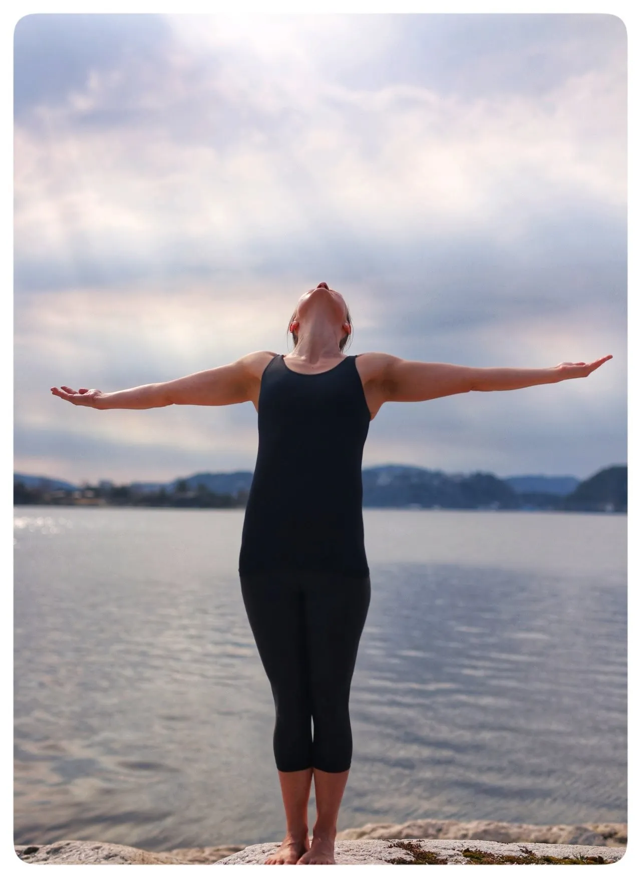 Charlotte Fladvad - Yoga - Terapi - Kreativ formidling — yoga-studio i Oslo — 5