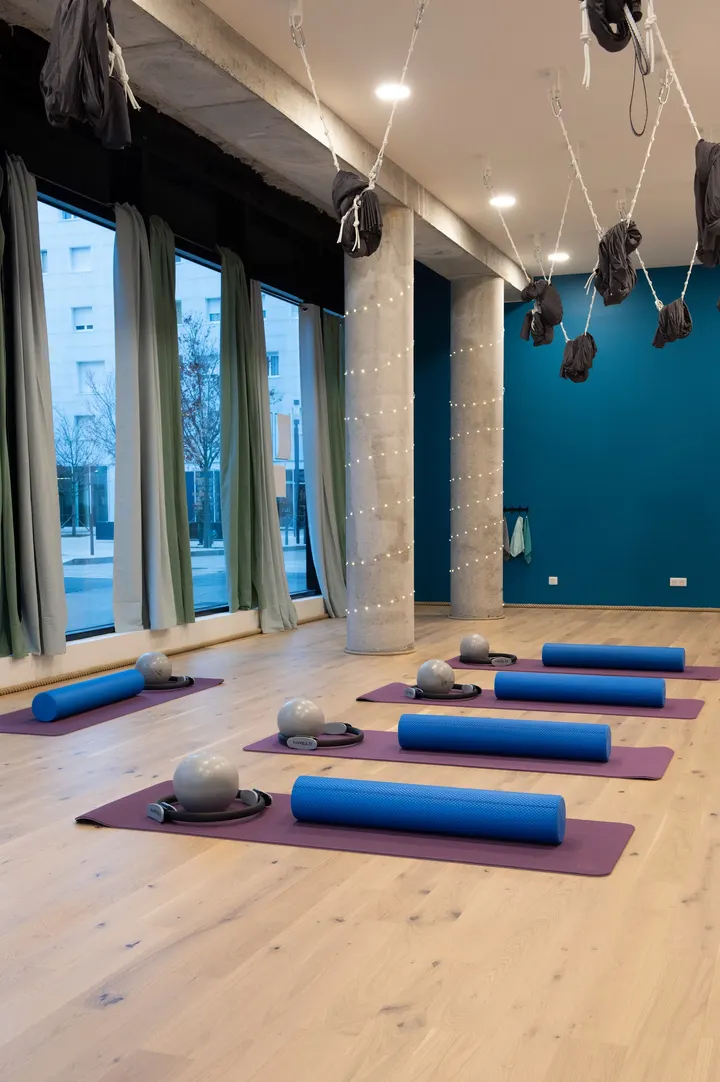 Small Yoga Pilates - Confluence — Yoga à Lyon 2e Arrondissement, Lyon