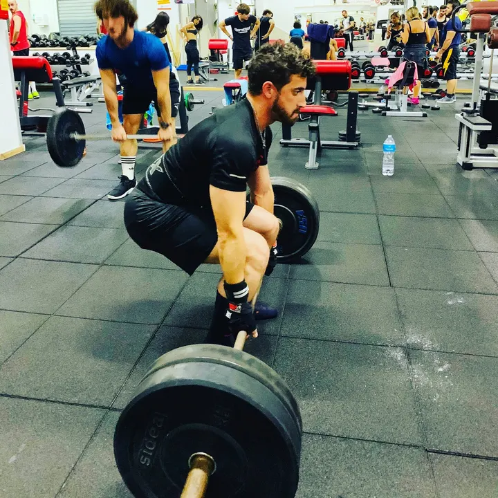 Athletic Center Fitness Club Sala Pesi — palestre-studio a Palermo — 4