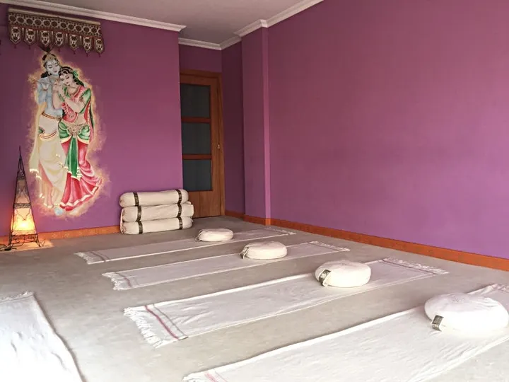 Yoga Studio Girona — yoga-studio en Eixample, Girona — 2