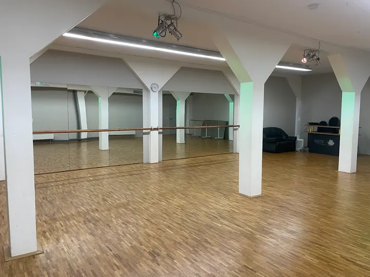 3SiXTY Studios — tanz-studio in Lübeck — 5