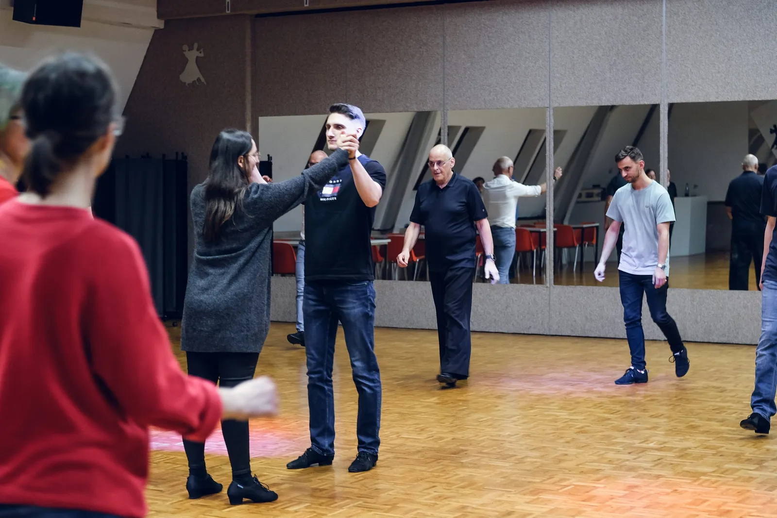 Tanz-Sport-Club e.V. Sporteinrichtungen — tanz-studio in Braunschweig — 5