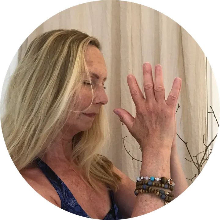 Female Balance Yoga — Yoga i Malmaberg, Västerås