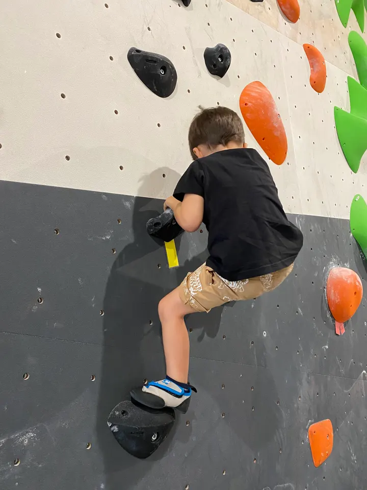 Golem Blanes — escalada-studio en Blanes — 5