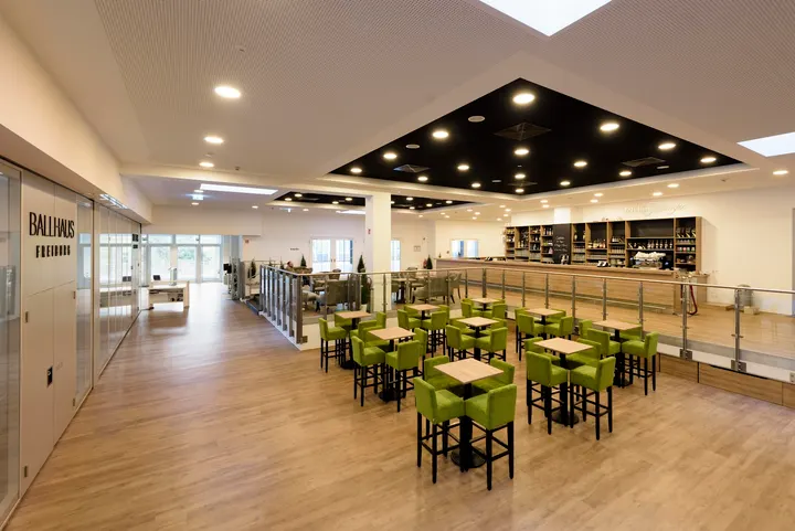 Tanzschule Gutmann Leo-Wohleb-Straße — Tanz in Oberau, Süd