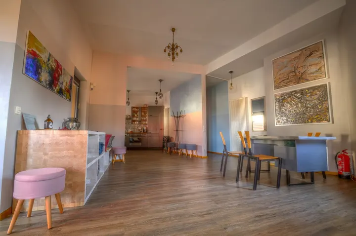 Anuyoga Bornheim, Yoga- und Gesundheitskurse — yoga-studio in Köln — 5