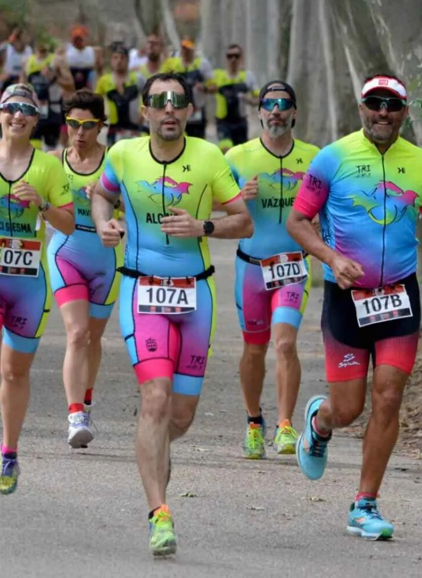 Triatlón Revolución Inclusión — cykling-studio i Suroeste, Alcorcón — bild 2
