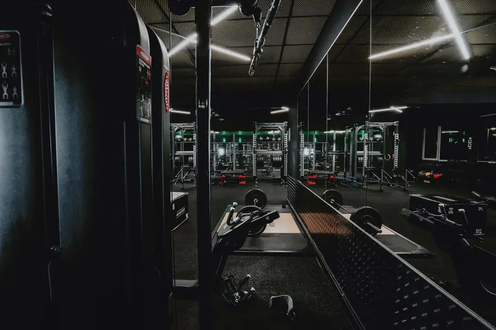 Physique Evolution Gym & Fitness — fitness studio in Derby — 5