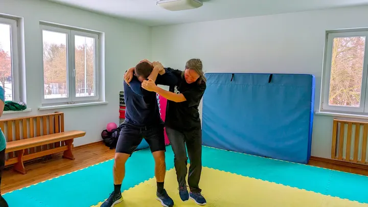 Krav Maga Harburg — Kampfsport in Wilstorf, Hamburg