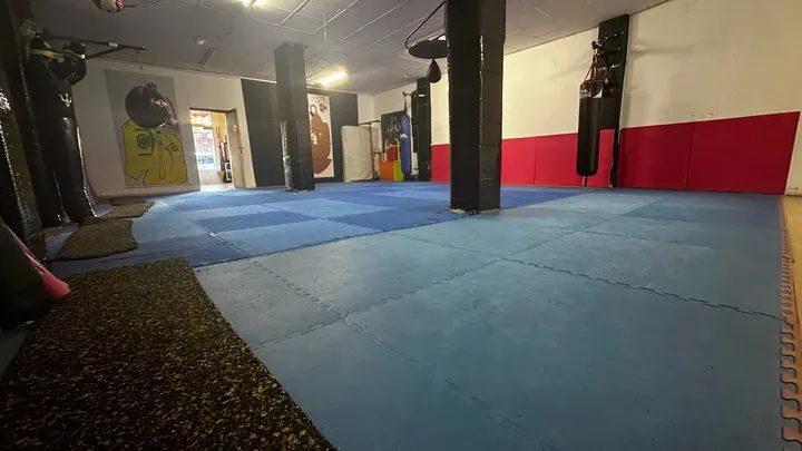 Gym Bushis Valencia — estudio de fitness-studio en Sant Marcel·lí, Valencia — 3