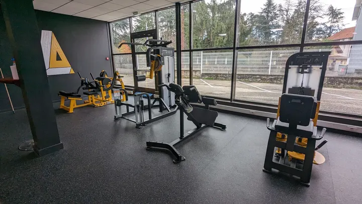 L.A GYM Rives — salle de fitness-studio à Rives — 3