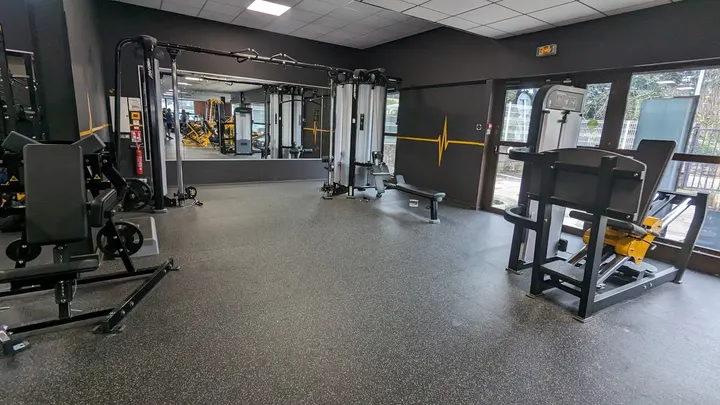 L.A GYM Rives — salle de fitness-studio à Rives — 4
