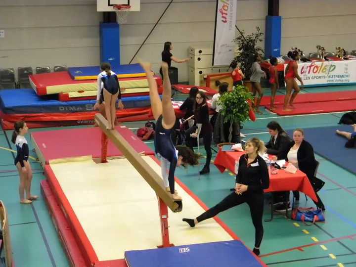 Marines Sportives du Centre de Paris — gymnastique-studio à Paris 1er Arrondissement, Paris — 3