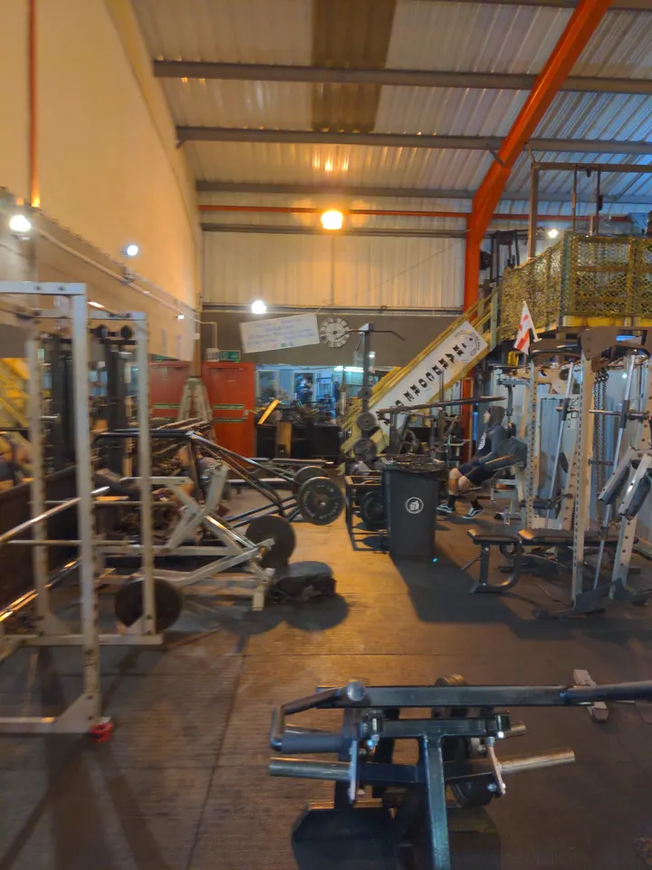 Hardcore Gym — fitness studio in Gaerwen — 5