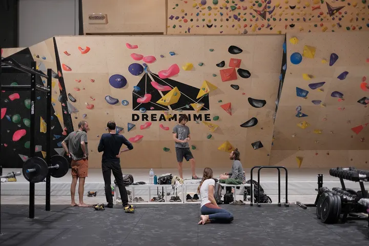 Dreamtime Climbing & Fitness — arrampicata-studio a Madonna Alta, Perugia — 3