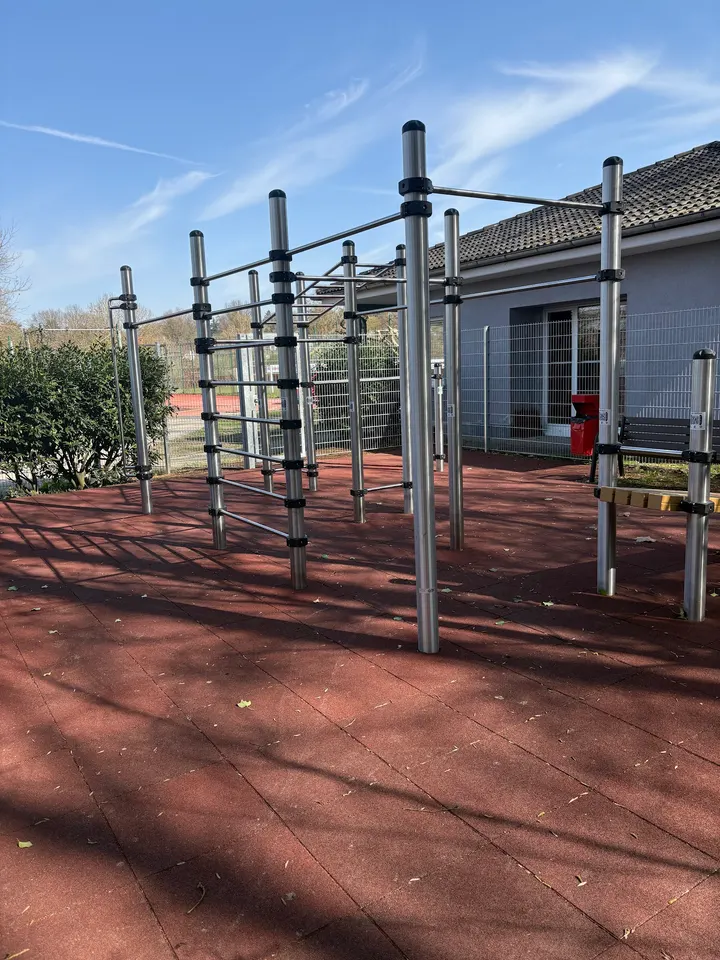 Calisthenics Anlage Sportjugendpark Louisa — calisthenics-studio in Sachsenhausen, Frankfurt am Main — 2