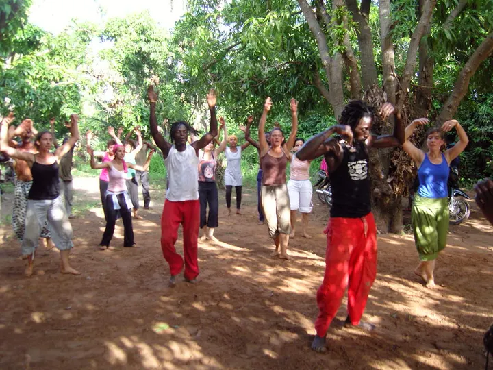 Association Dyanako — danse-studio à Saint-Étienne — 2
