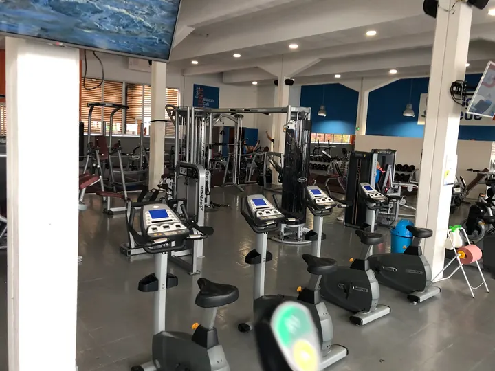 Apex Club — salle de fitness-studio à Saint-Quentin — 4
