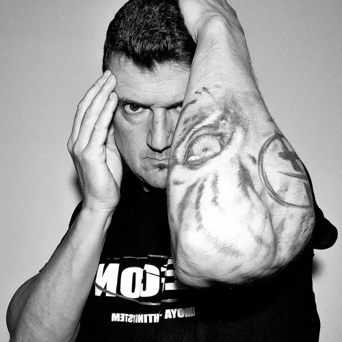 Defensa personal Navarra — artes marciales-studio en Ermitagaña-Mendebaldea, Pamplona — 2