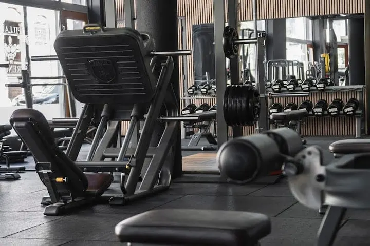 Pillars of Strength Sportschool — Sportschool in Stadswerven, Dordrecht