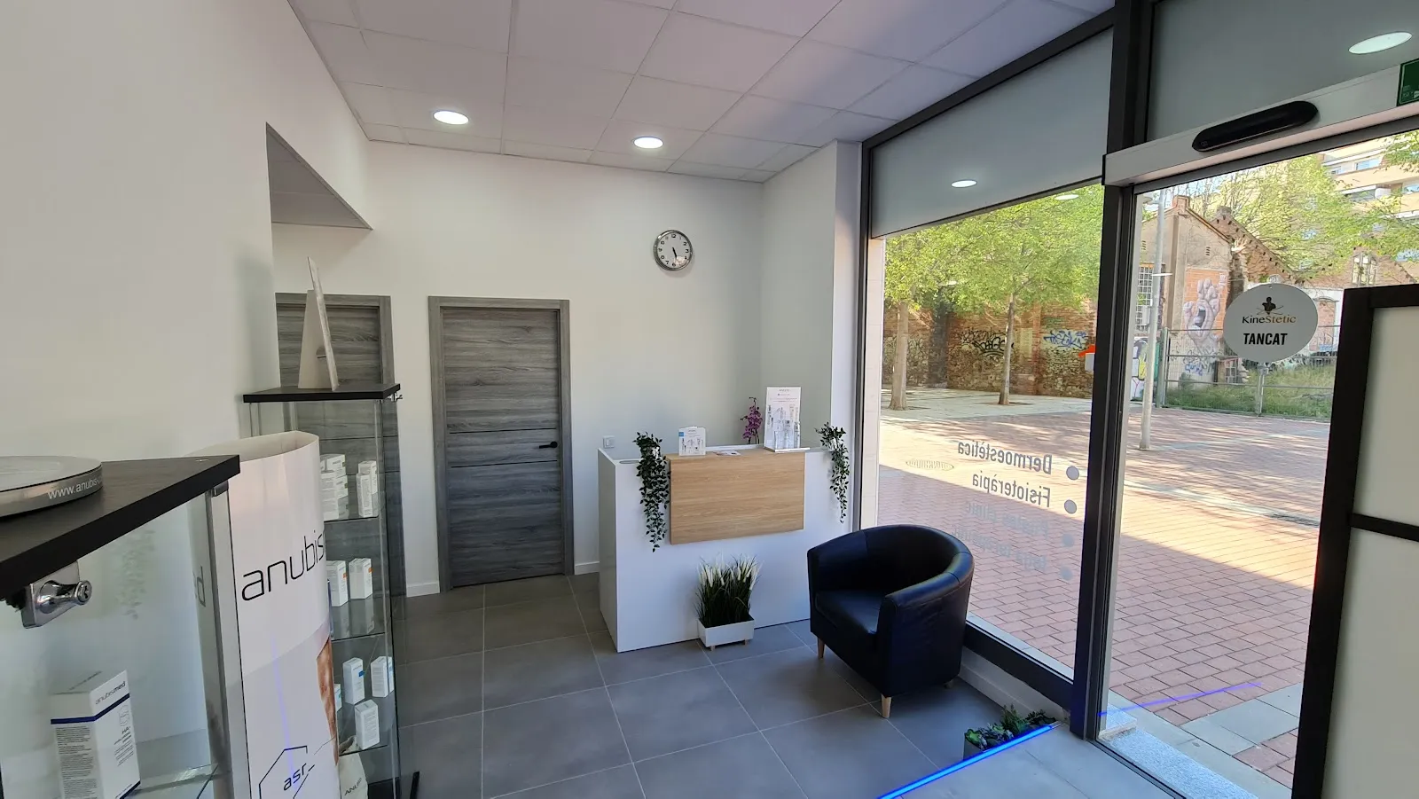 Kinestetic Sabadell - Clínica de Fisioterapia-Pilates Clínico - EntrenamientoFuncional. — pilates-studio en Sabadell — 4
