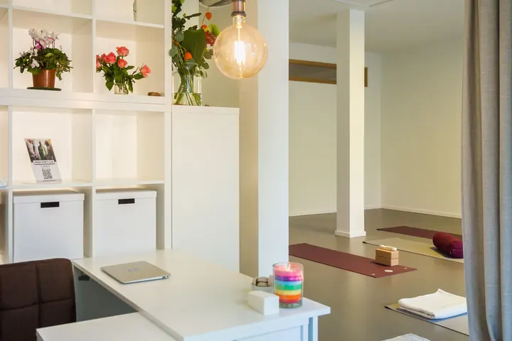 YOGAMA Studio @ Neuenburgerstr. — Yoga in Kreuzberg, Berlin
